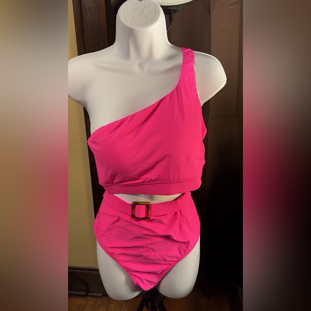 One-Shoulder Pink 2 piece